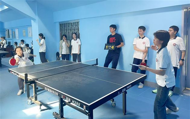 青春在赛场上绽放光彩——棠外高中球类班级联赛圆满收官