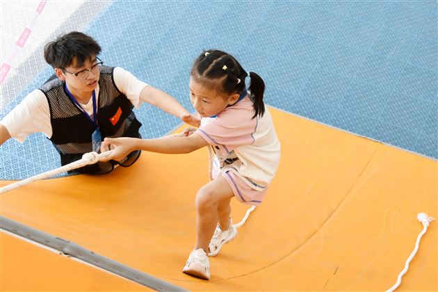 金秋燃情！四川省青少年田径双赛在棠外圆满收官