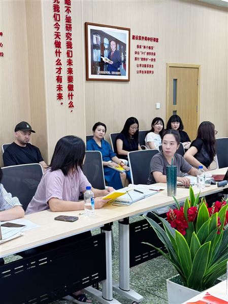 薪火相传 聚势赋能 共话未来——棠外高中外语组召开新学期教研工作会 