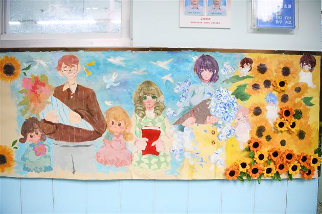 墙绘山河忆峥嵘 笔书师恩寄深情——棠外高中开展主题文化墙评比活动 