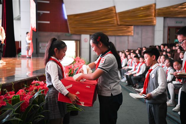 强国复兴有我 争做新时代好少年——棠外附小第十二届少代会第一次会议大队委竞选活动 