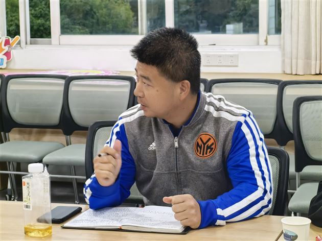 聚焦初三家长会 家校协同共赋能——棠外初中开展“践行教育家精神，提升教师德心共育力”德育教研专题培训（八）