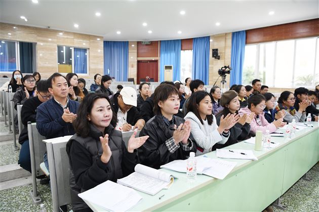 贯通学段壁垒 共探育人路径——2025年西藏自治区“国培计划”全区初中道德与法治骨干教师能力提升培训暨棠外大中小学思政课