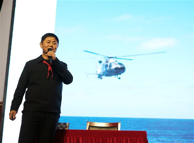 科技点亮课堂 家校共育未来——记棠外附小四年级“家长义工课堂”