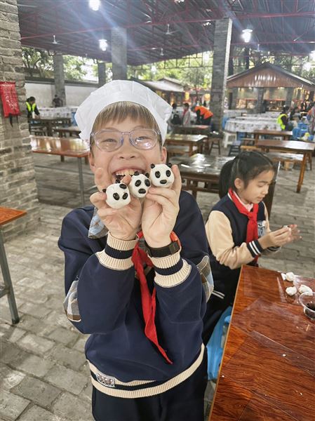 爱我家乡 寻味川菜文化——棠外附小四年级川菜博物馆研学记