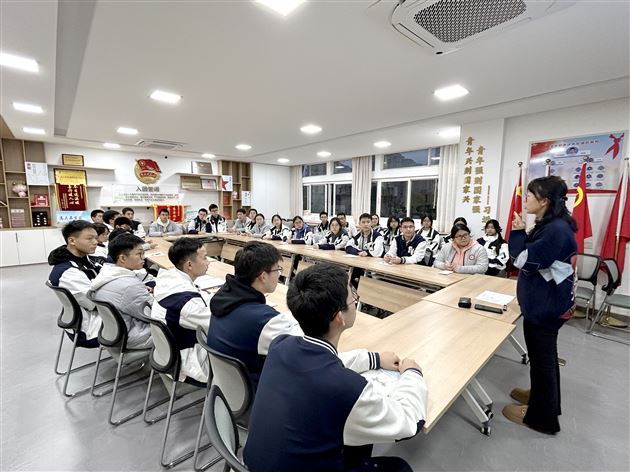 小岗位大担当， 解锁公寓温暖管理新模式——棠外高中德育安全处举行公寓楼层长工作培训会