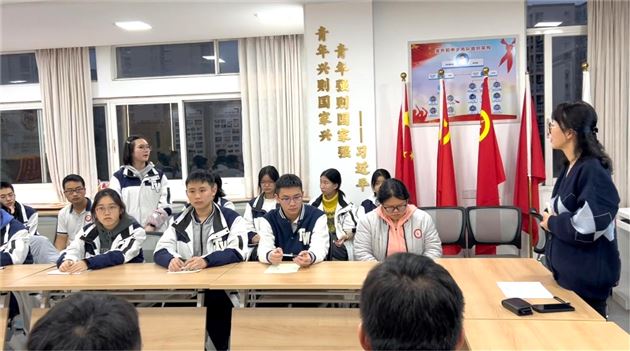 小岗位大担当， 解锁公寓温暖管理新模式——棠外高中德育安全处举行公寓楼层长工作培训会 