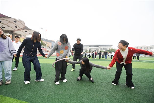 燃情赛场聚合力 青春逐梦绽芳华——棠外高中第十二届集体运动会圆满落幕