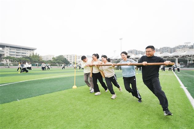 燃情赛场聚合力 青春逐梦绽芳华——棠外高中第十二届集体运动会圆满落幕