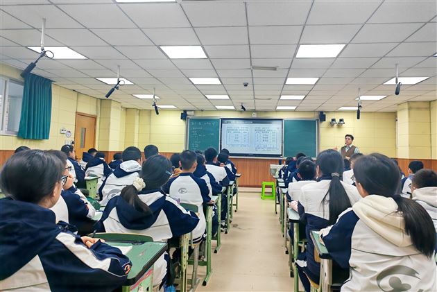 赓续五四薪火 厚植家国情怀——以史实还原与价值引领传承五四精神