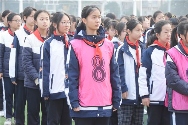 法治同行护成长 宪法精神润心田——棠外初中2025年宪法宣传周系列活动之主题升旗仪式（二） 