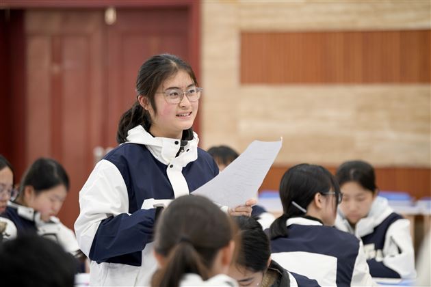 棠外成功举办成都市中学“生涯教育课程设计与实施”研讨活动 