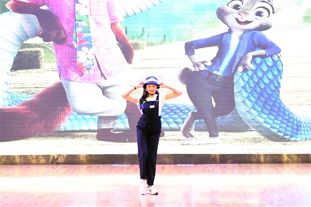 棠外初中成功举办第十二届校园艺术节比赛