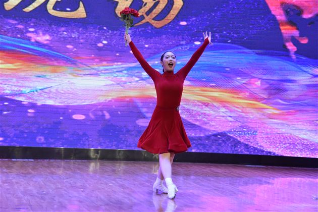 棠外初中成功举办第十二届校园艺术节比赛