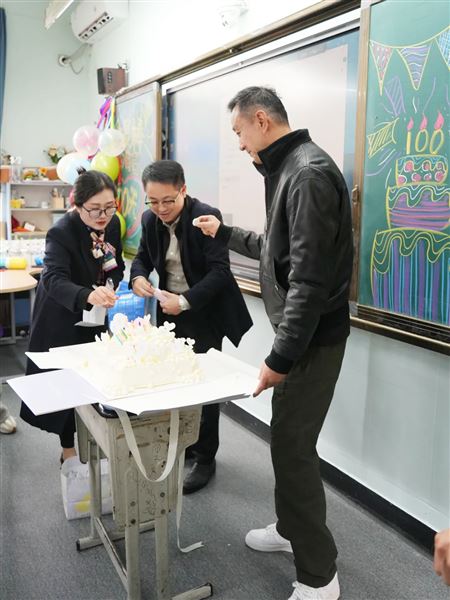 棠外附小隆重举行一年级“百日庆典”活动