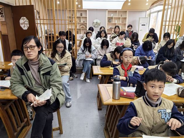 棠外附小美术组开展研讨课