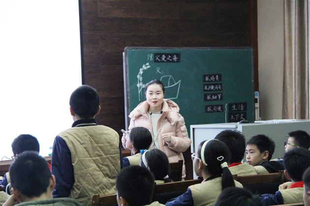 棠外附小2025年秋期家长开放课活动温情启幕