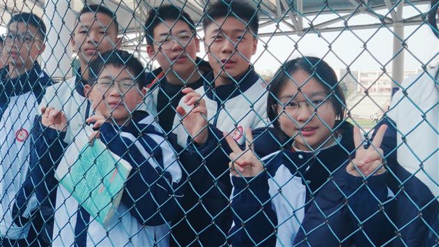 棠外足球再夺双流区校园足球联赛超级组小初高冠军 