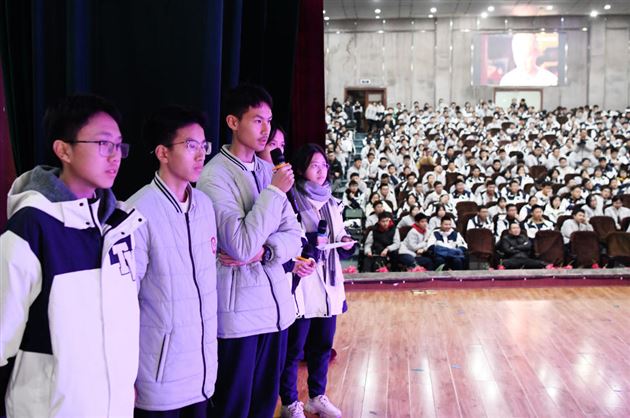 高2025级俄语班 Harry Potter + The Legend of Zhen Huan