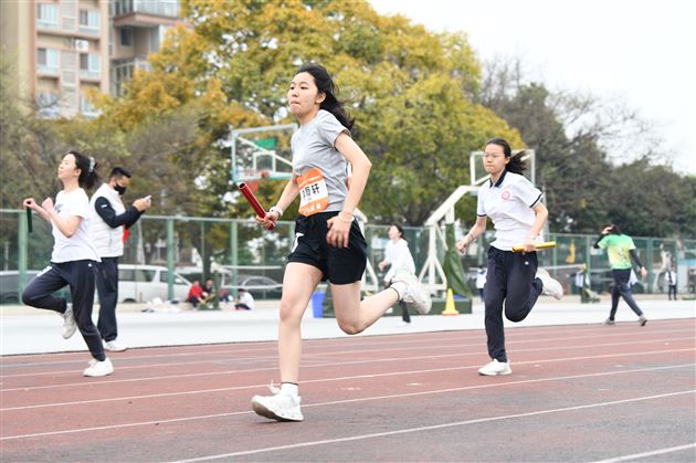 棠外高中“多威杯”第二十二届师生田径运动会圆满举行