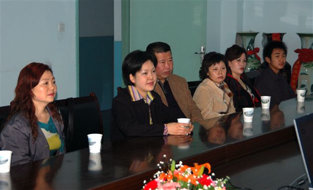 棠湖中学2006年AFS志愿者年度工作会议(二)