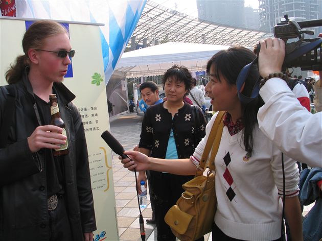 棠湖中学AFS国际学生在成都领略欧洲风情节(七)