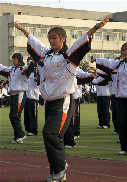 棠湖中学班级广播操比赛(五)