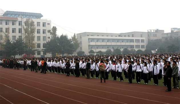 2007年棠湖中学消防演习