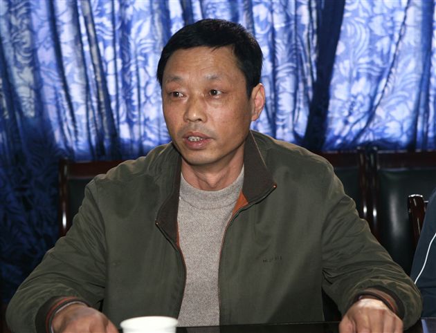 棠湖中学与双流县业余体校签订合建射箭试点校协议