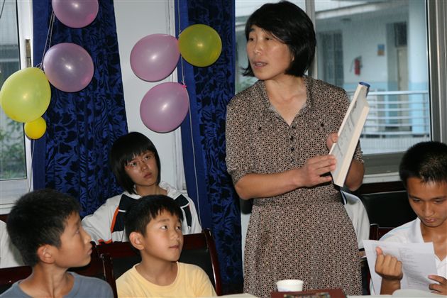 曹博士在英语夏令营上授课（一）