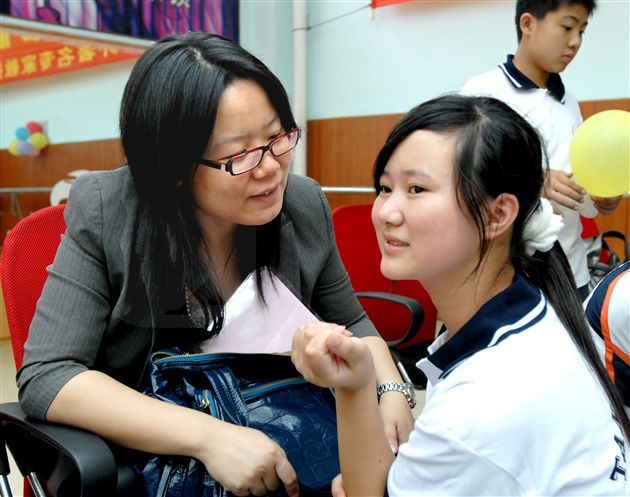 加拿大温莎大学驻中国代表 黄瑛女士