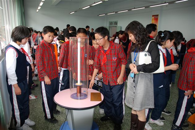 都江堰北街小学与棠中外语学校联谊活动(四)