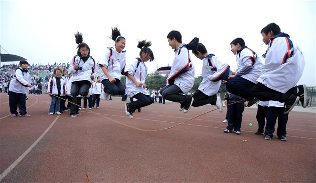 棠外第七届学生田径运动会暨师生趣味运动会5