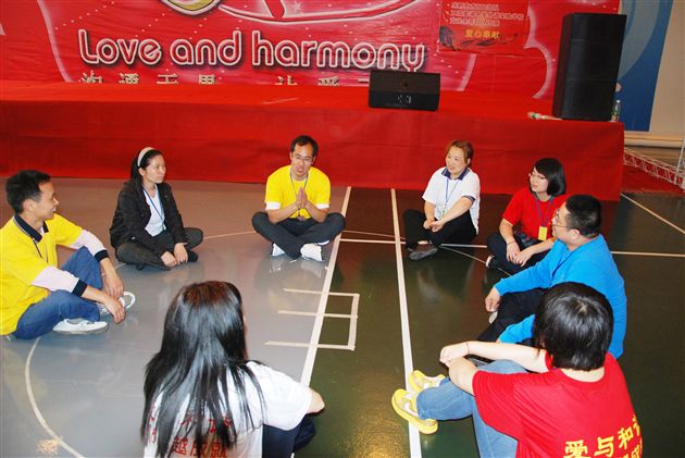 架起心的桥梁  扬起爱的风帆5