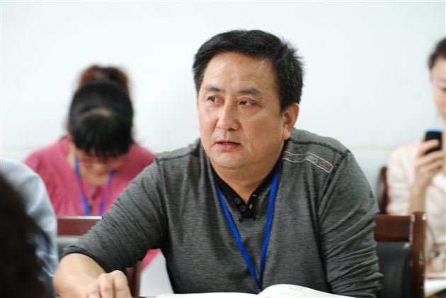 初2012年级组工作会议3