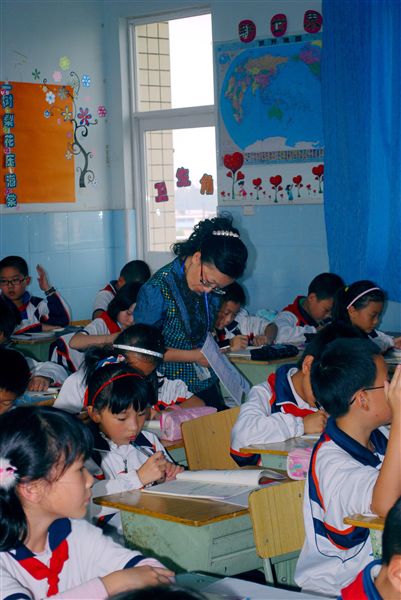 棠外附小举行数学组教学研讨课3