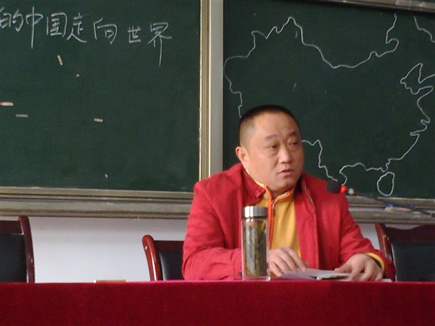 双流县初二教研活动在棠中外语学校举行