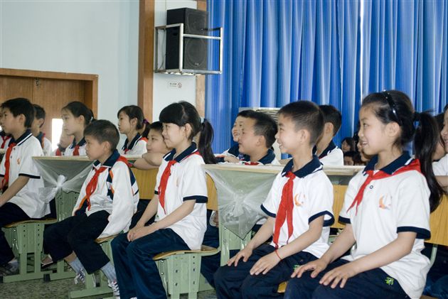 棠外附小成功承办双流县小学三年级英语教研活动