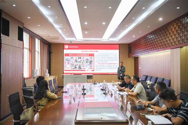 北大专家走进棠外 共话拔尖创新人才培养 